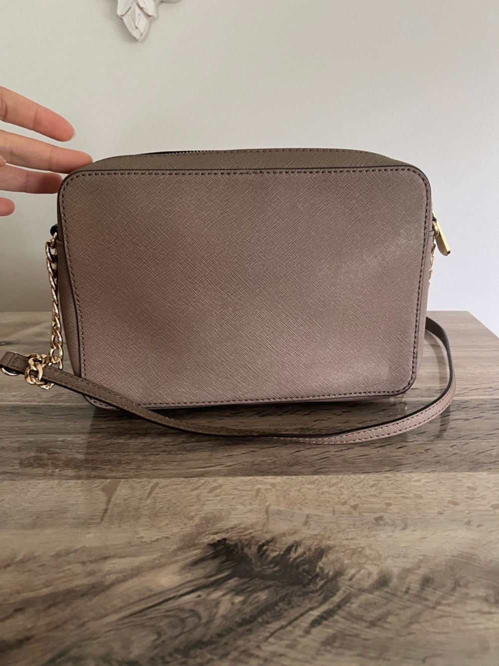 Michael Kors Taupe Saffiano Crossbody with Gold Chain - Picture 6 of 10